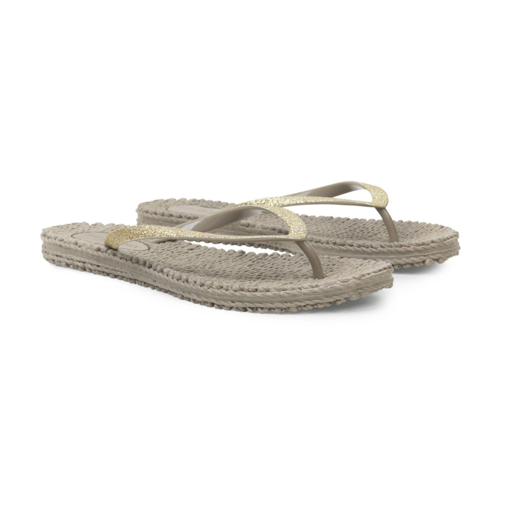 atmosphere flip flops