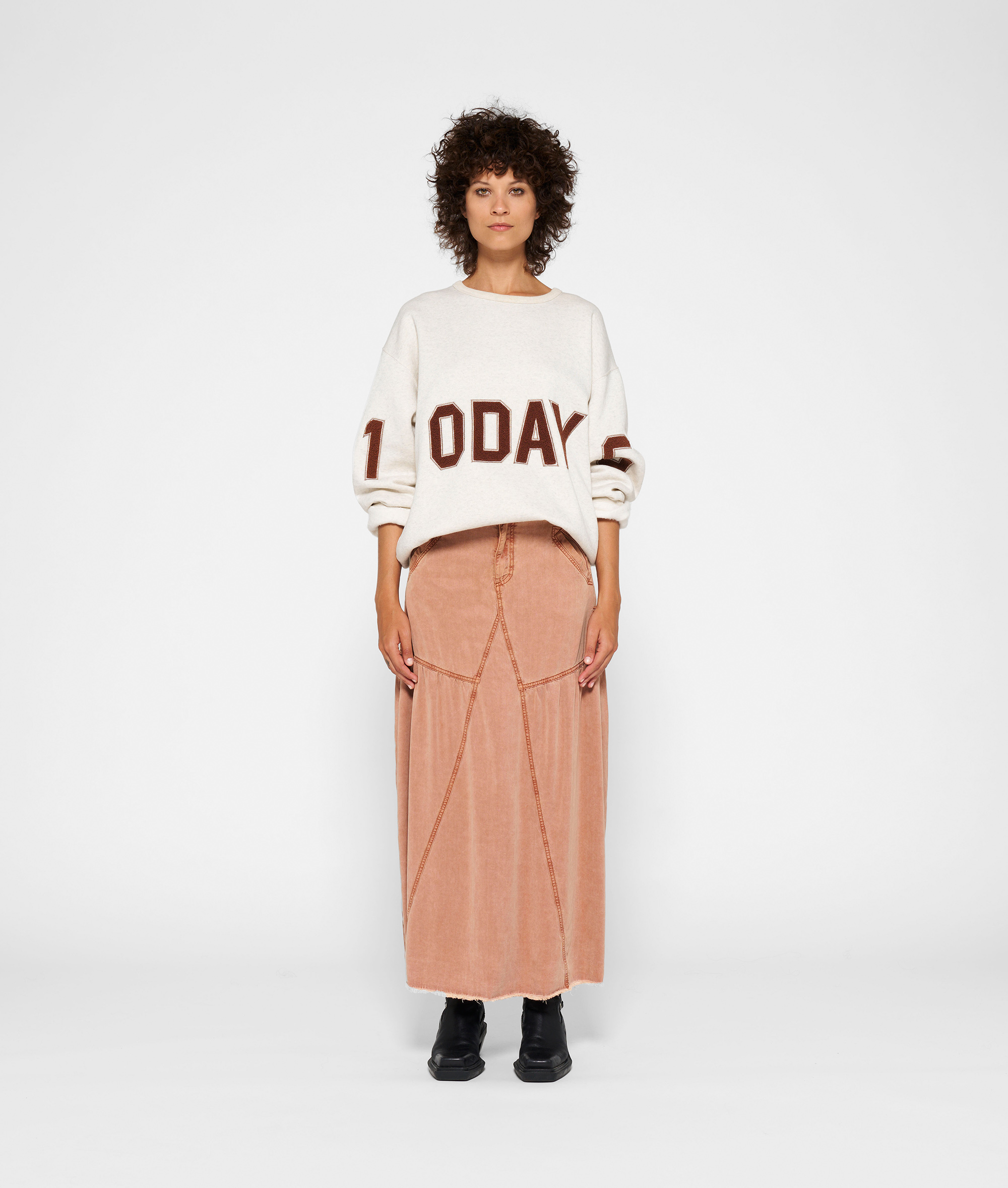 10DAYS statement sweater logo soft white melee